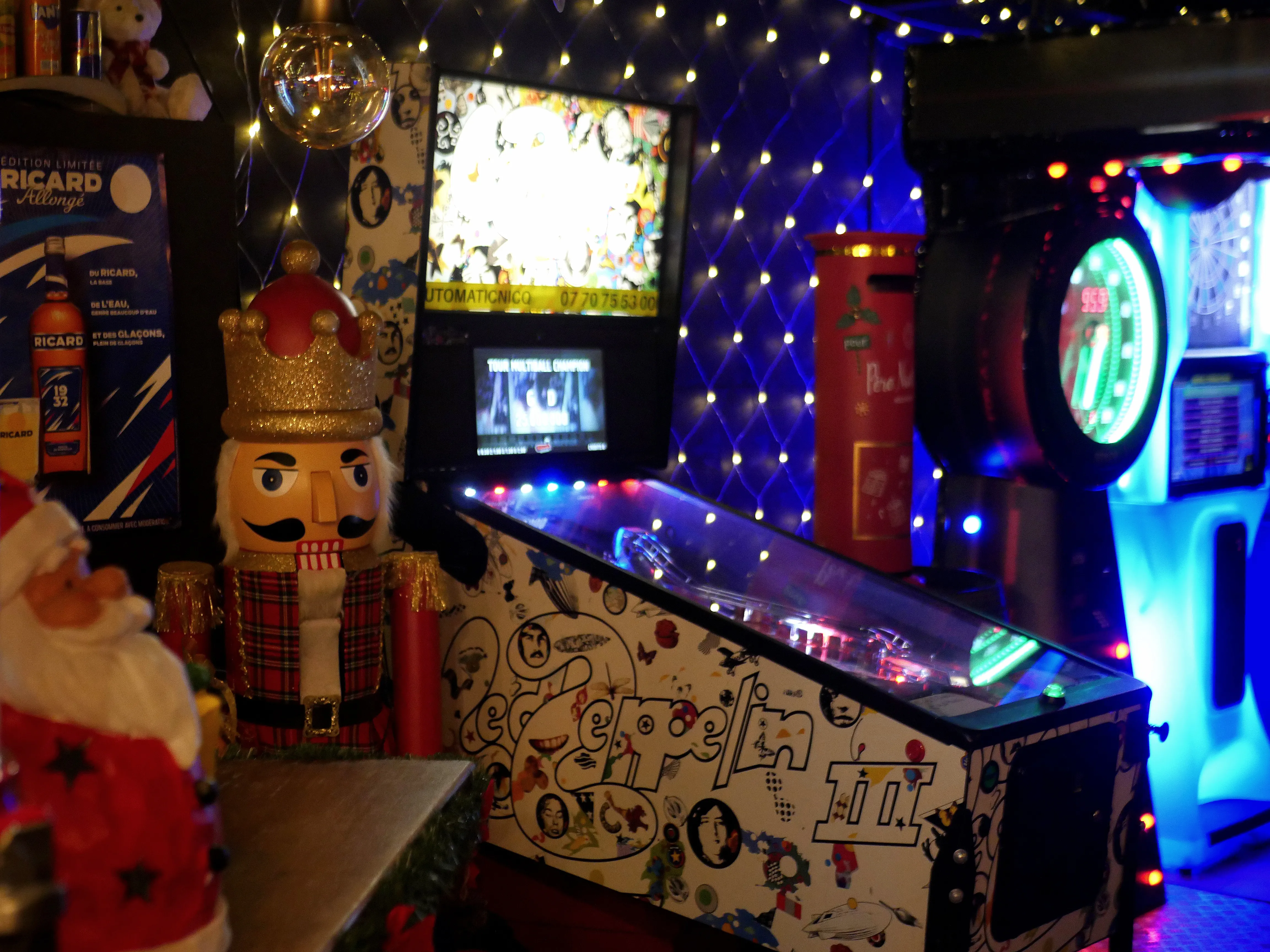 L’ENGLISH PUB BRILLE POUR NOËL