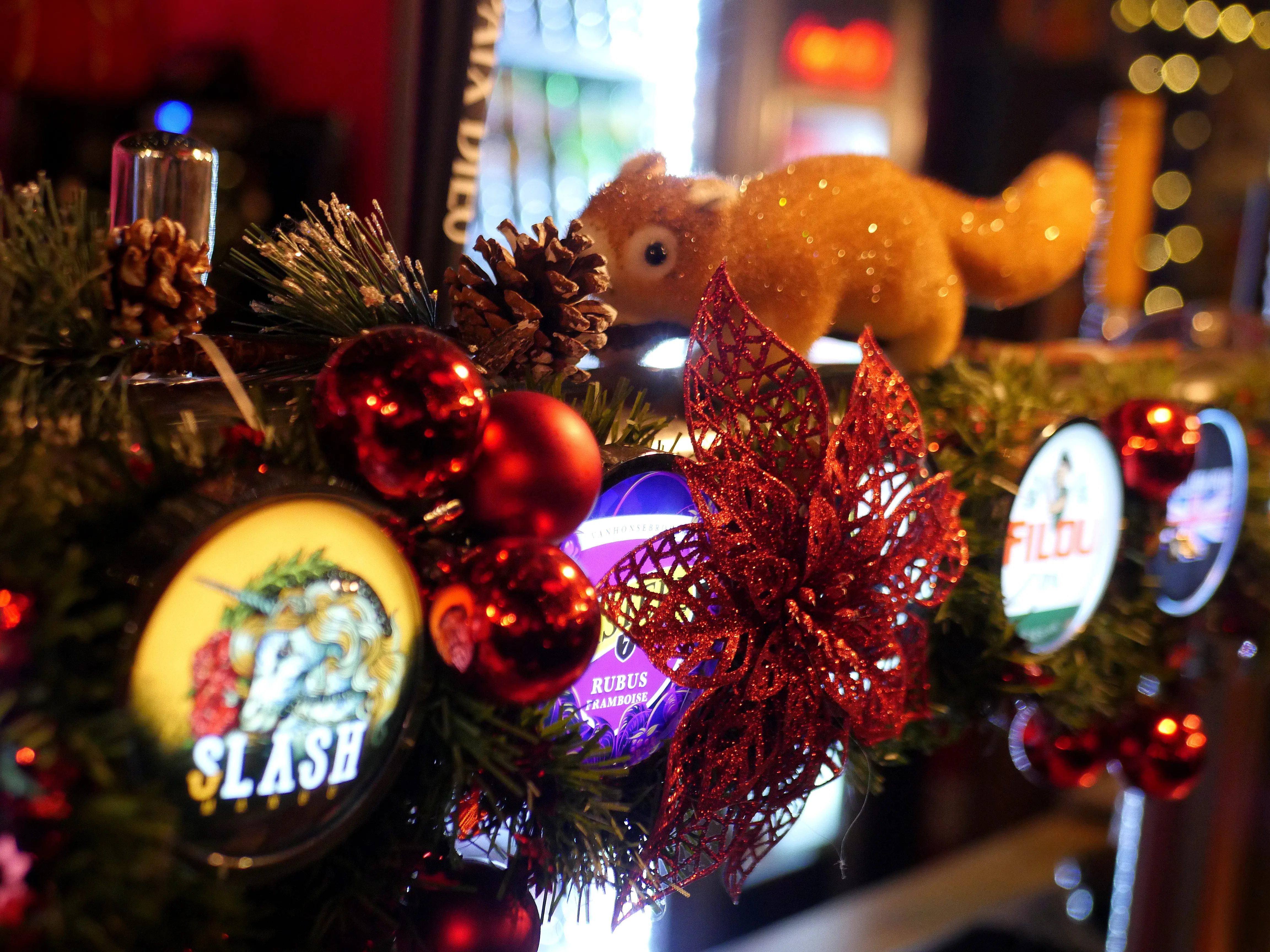 L’ENGLISH PUB BRILLE POUR NOËL