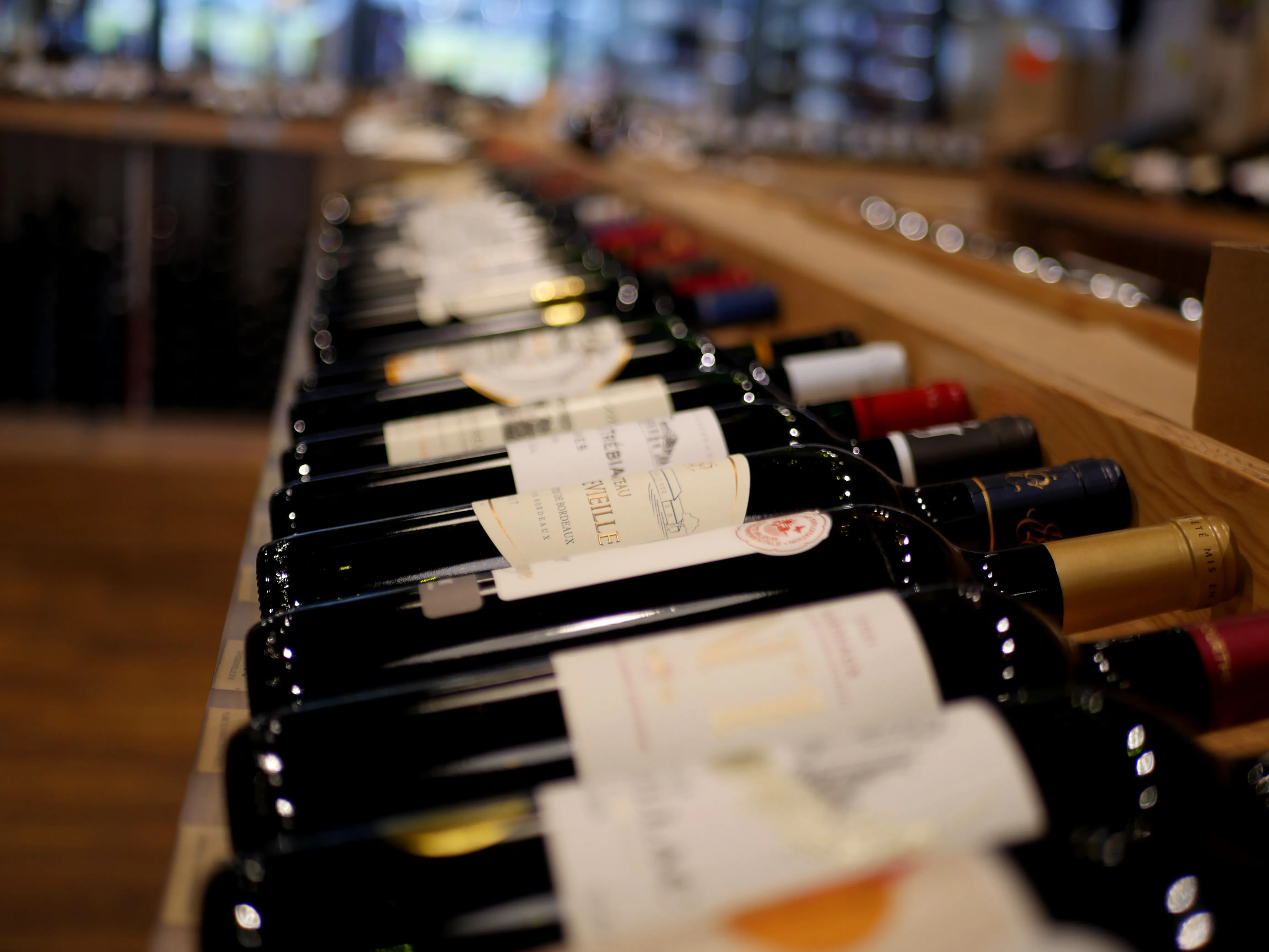 Votre référence en vins, spiritueux et produits d’exception !