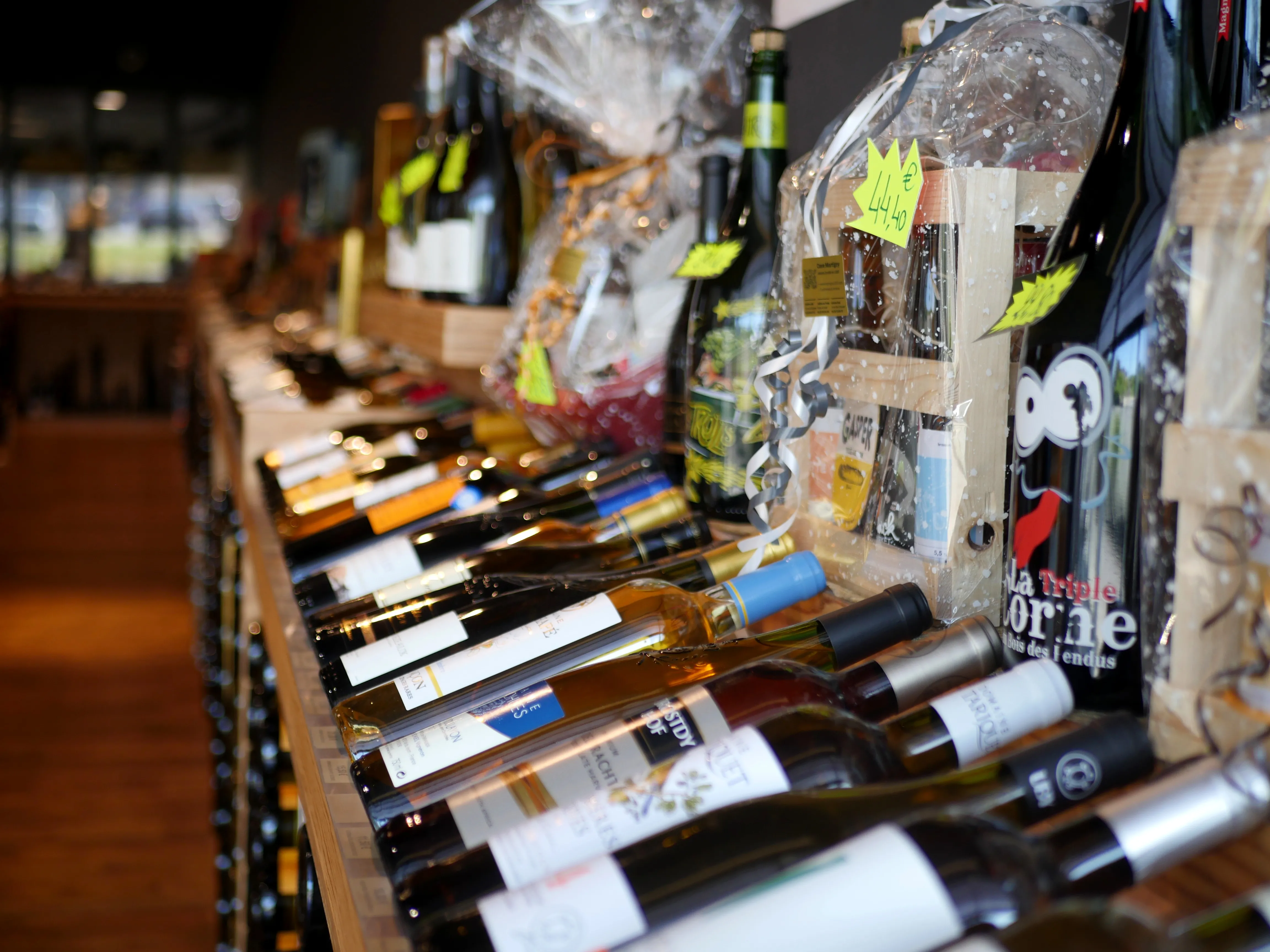 Votre référence en vins, spiritueux et produits d’exception !